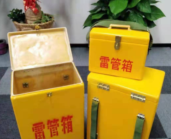 资阳玻璃钢雷管箱有哪些特点